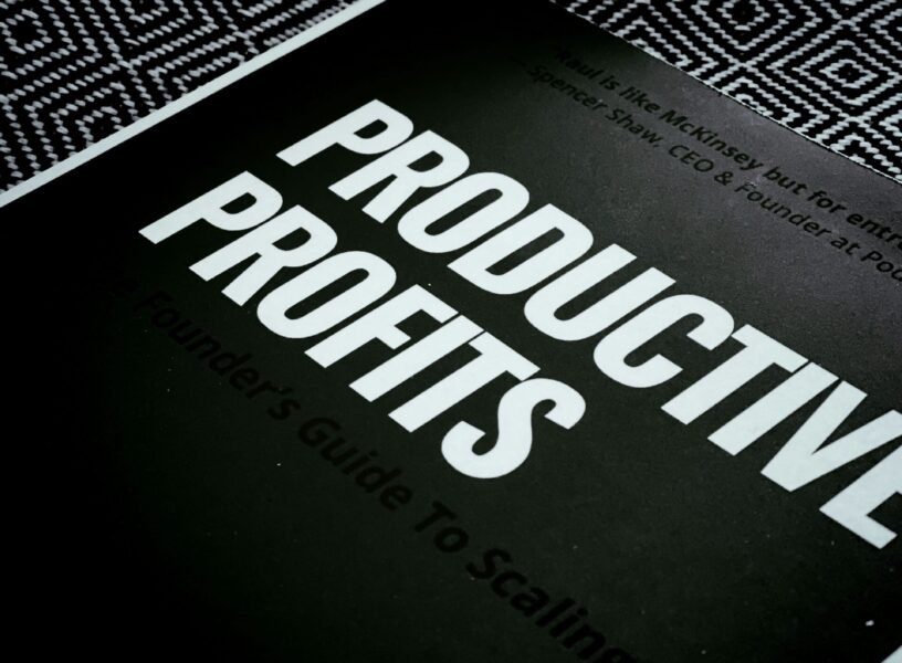 photo-1613251342336-25adab990132